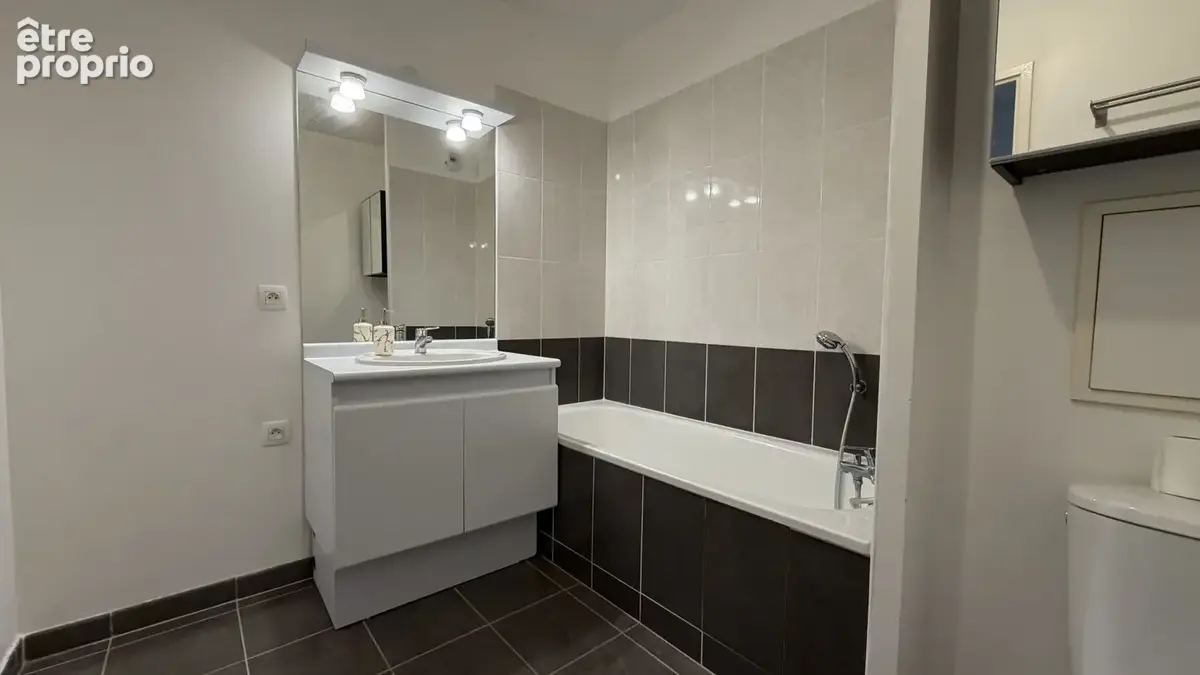 Neauphle le chateau - appartement 3 chambres avec jardin - photo 10