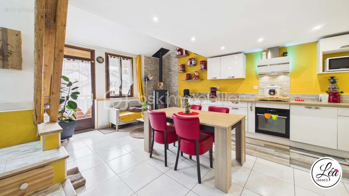 Appartement à SAINT-JEOIRE