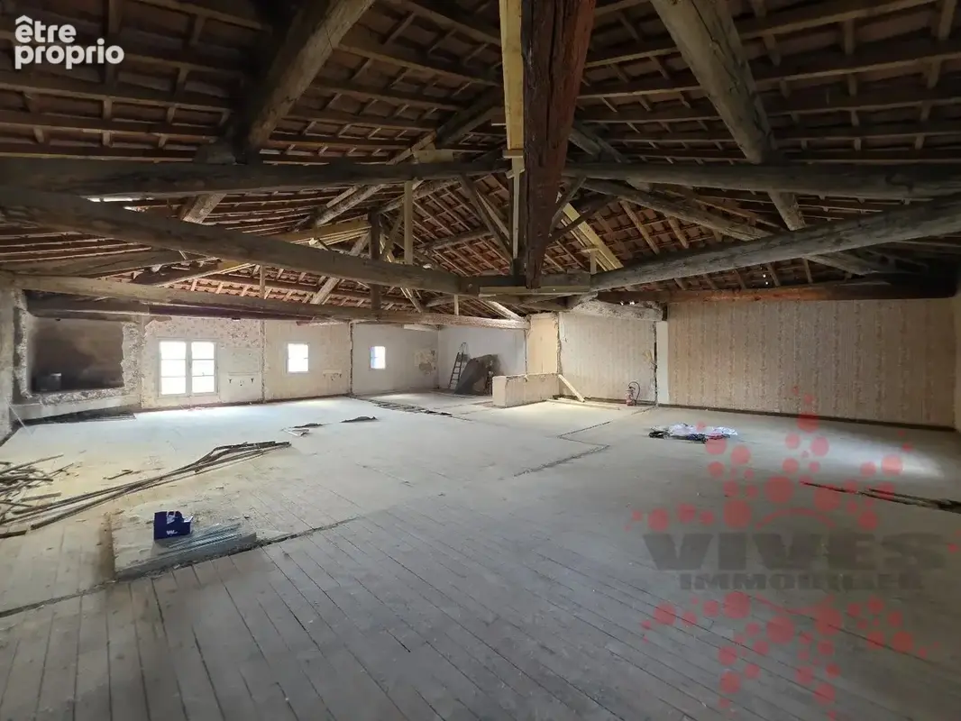 Ensemble immobilier - photo 6