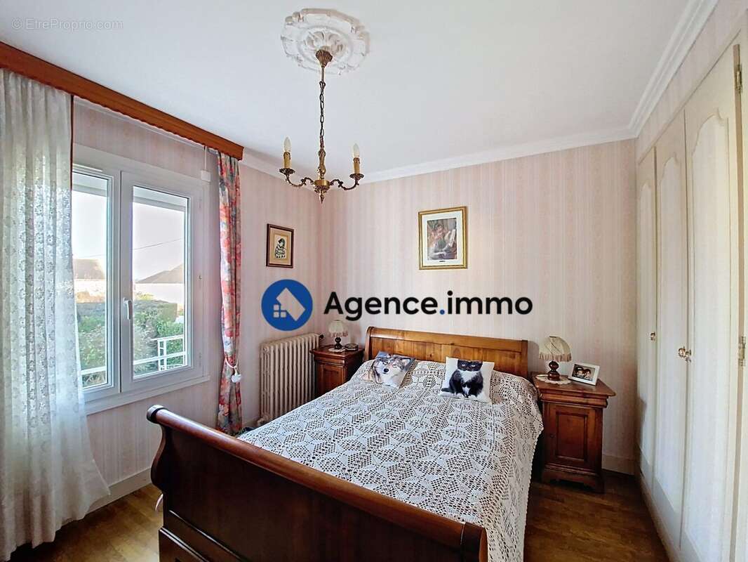 Maison à CHATEAU-LA-VALLIERE