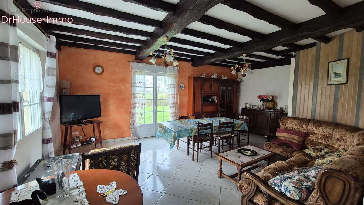 Maison à GRUES