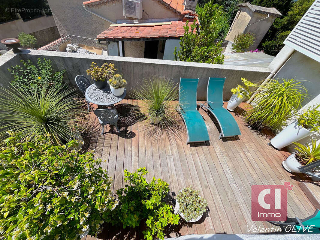 Appartement Rocbaron 4 pièces 95m2 avec parking privatif et terrasse. - photo 2
