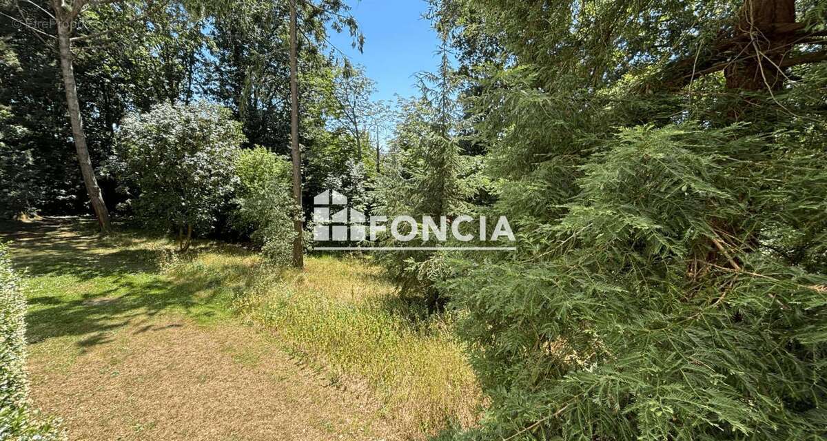EXCLUSIVITE FONCIA proximité CHÉZINE : beau T3 de 64,68 m2 avec très grand balcon, local vélo, double stationnement au sein d'un - photo 5