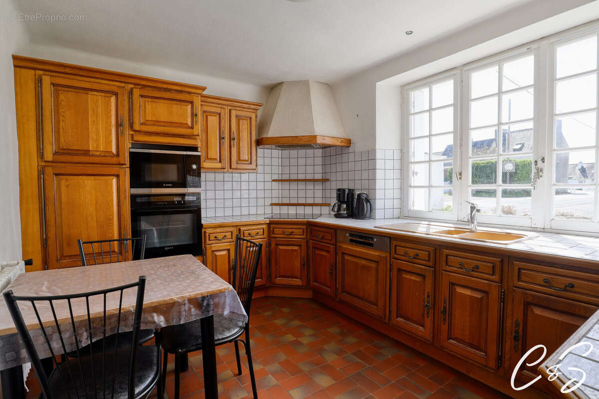 Maison à TREFFIAGAT