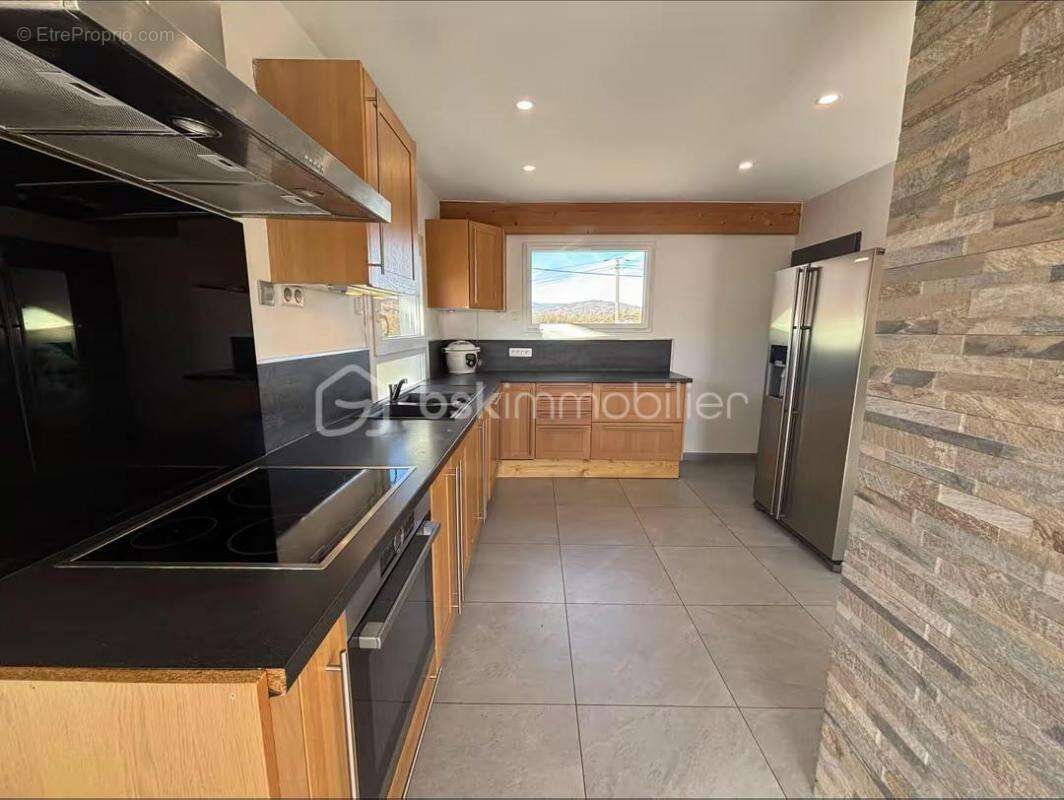 Maison à GRESY-SUR-AIX