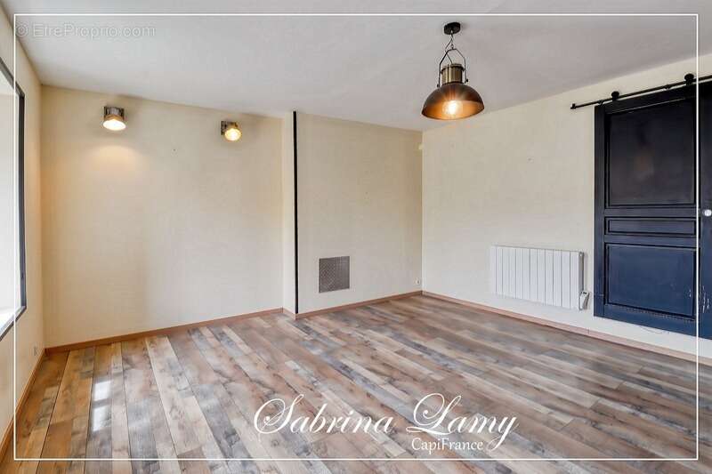  Maison avec dépendance à fort potentiel – Loisy-en-Brie (51130) - Jardin - Terrasse - photo 18