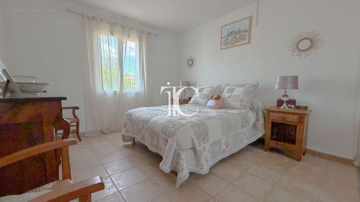 Villa de plain-pied avec studio indépendant et piscine, proche Saint-Ambroix - photo 9