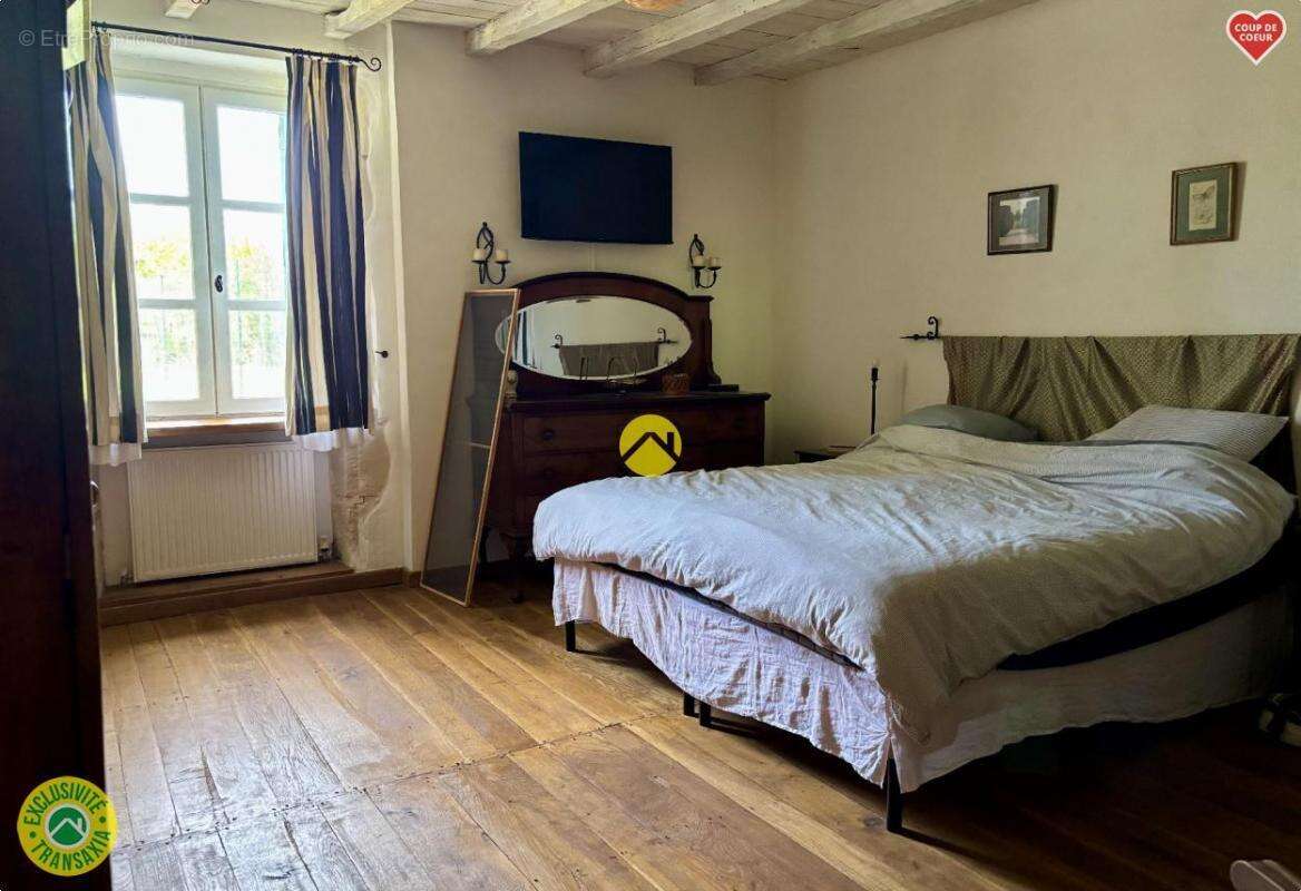 Maison à SAINTE-ALVERE