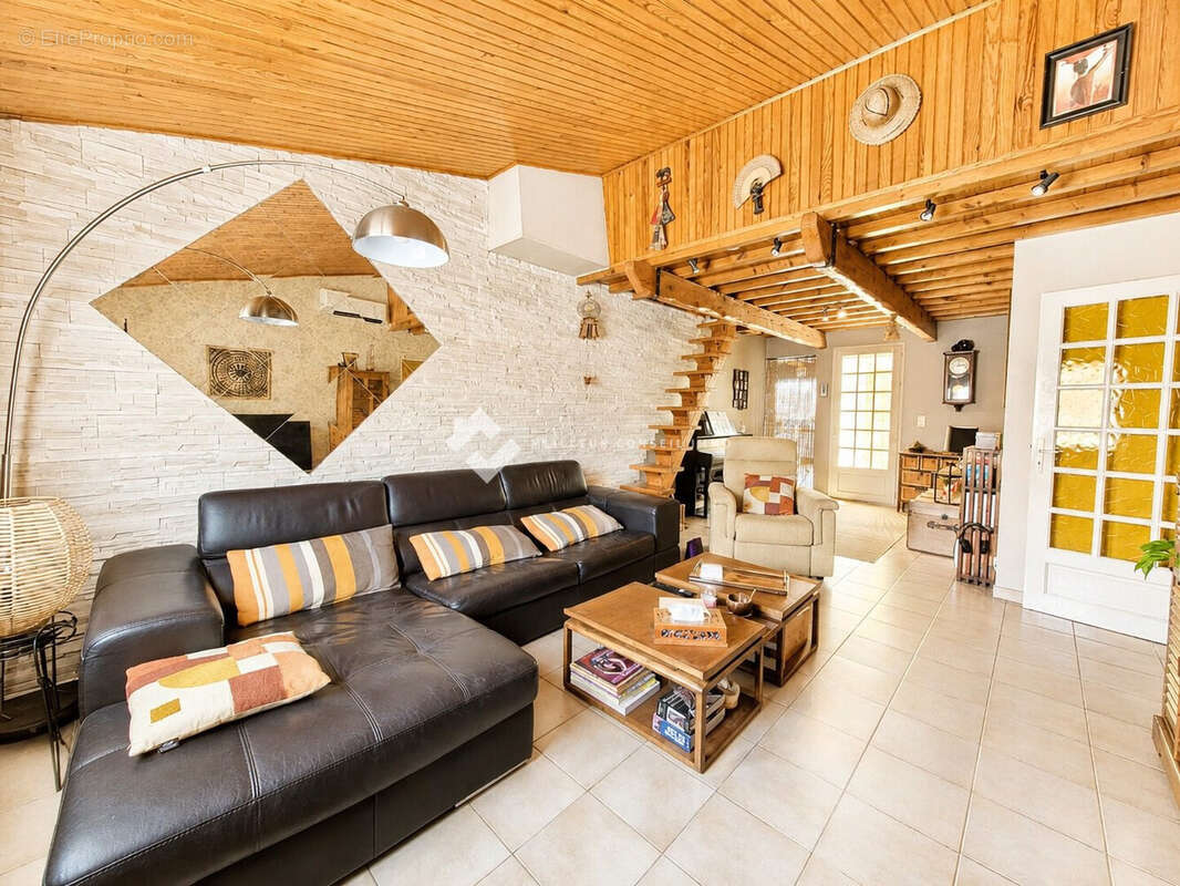 Maison 188 m² à Millas  - photo 3