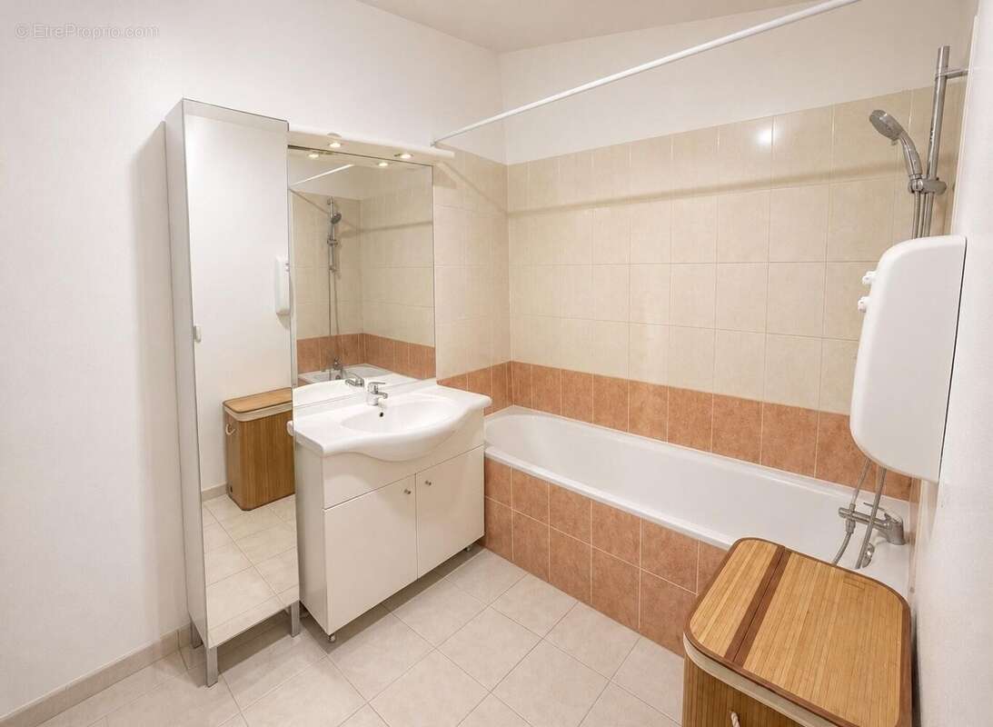 Appartement 53 m² à Avignon  - photo 3