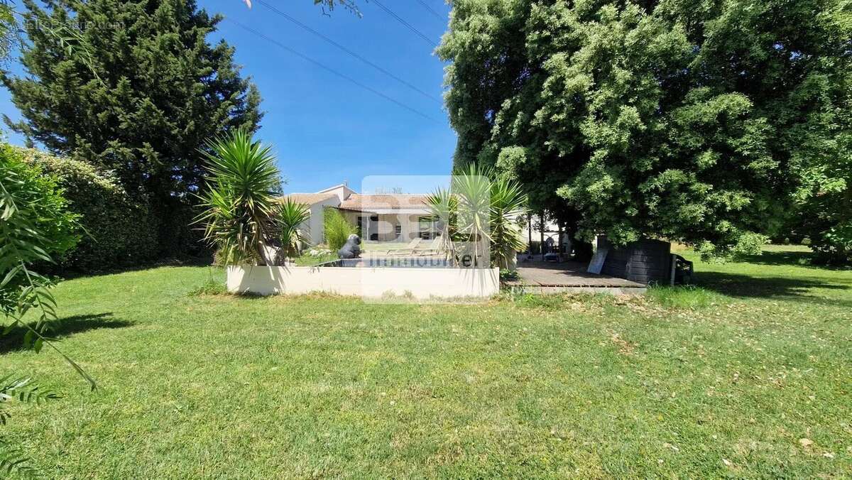 Maison à ROCHEFORT-DU-GARD