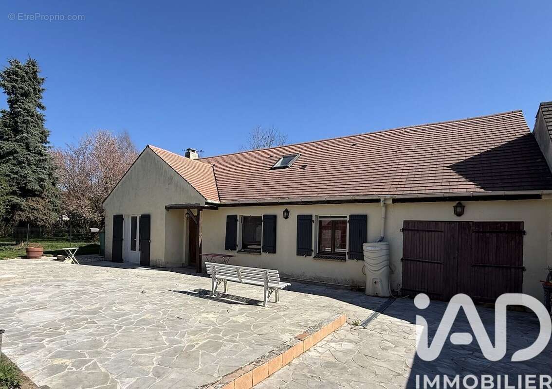 Photo 2 - Maison à MACHAULT