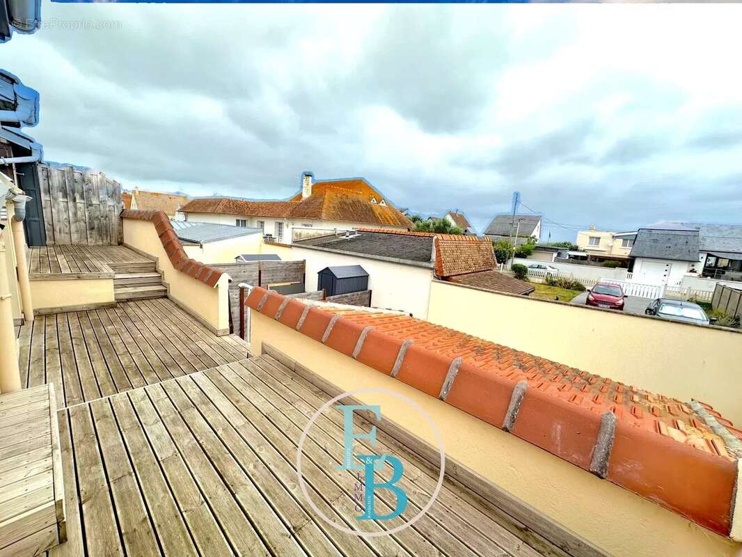 Appartement à BERNIERES-SUR-MER