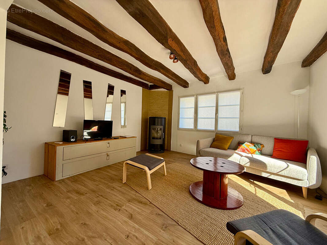 Maison à AZAY-SUR-CHER