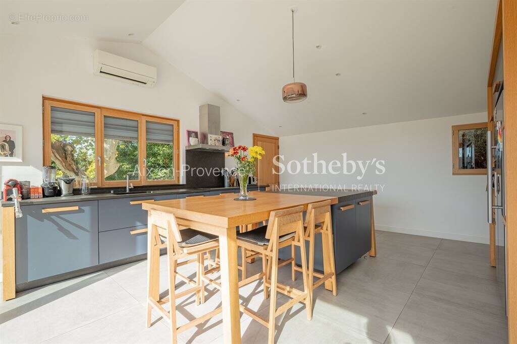 Maison à AIX-EN-PROVENCE