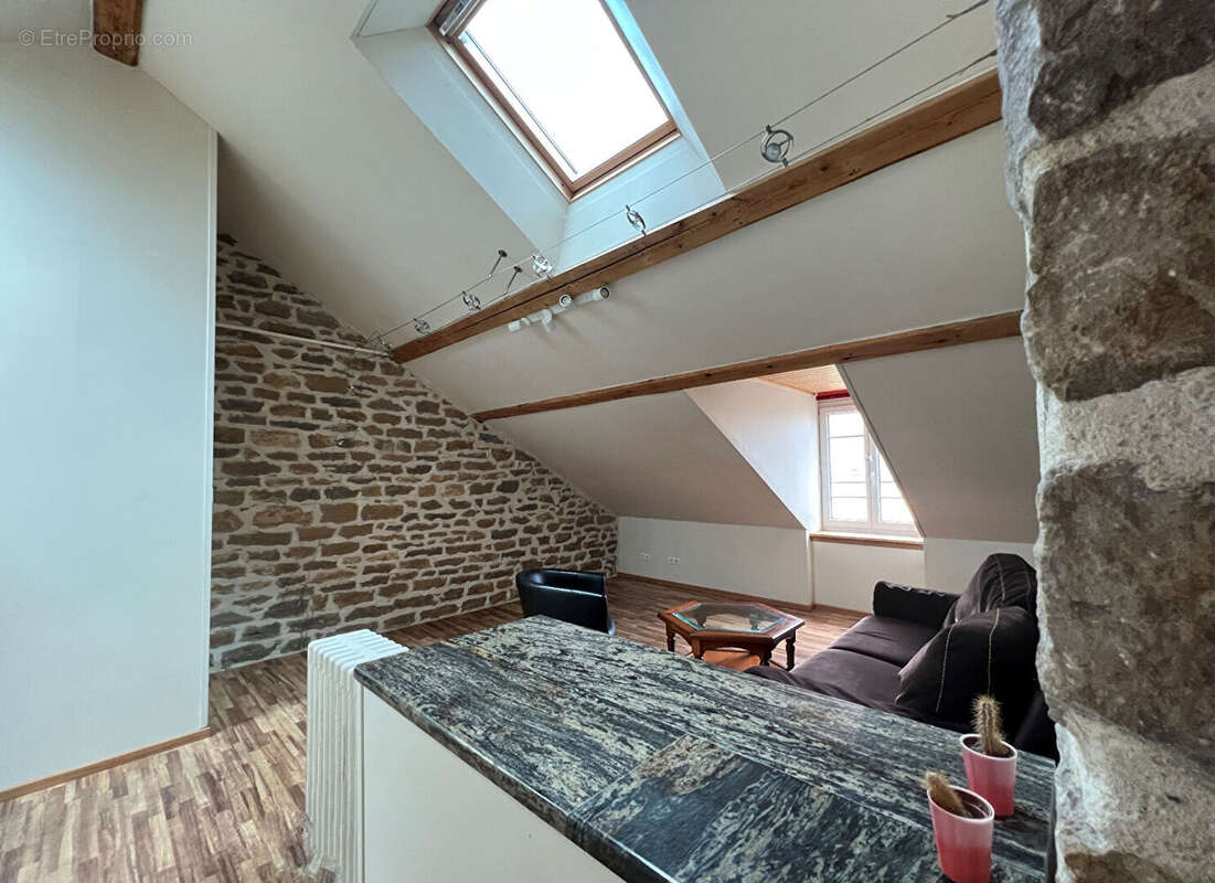 Appartement à LONS-LE-SAUNIER