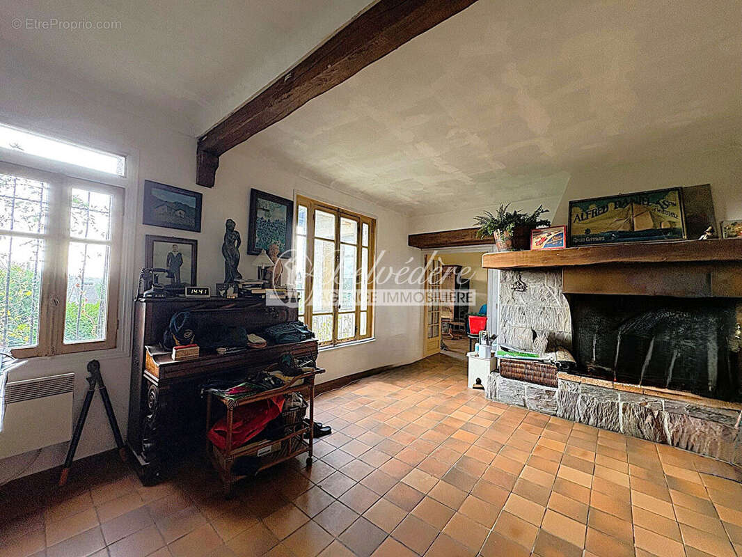 Maison à SAINT-LEU-LA-FORET