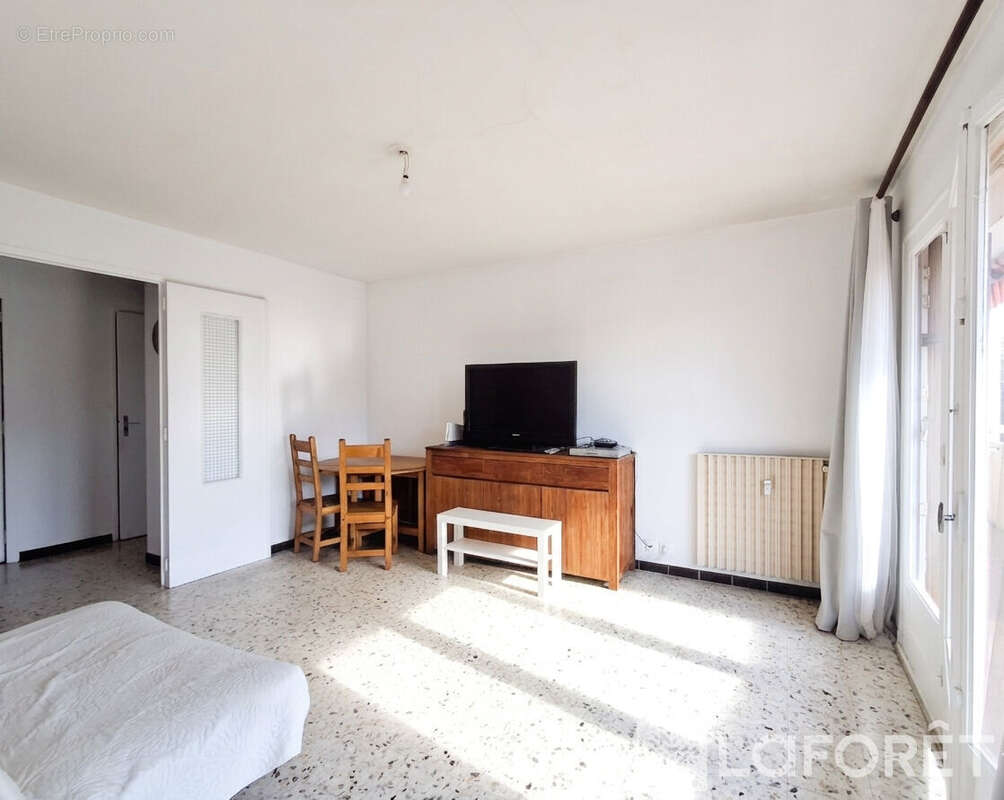 Appartement à HYERES