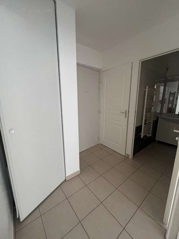 Appartement à GATTIERES