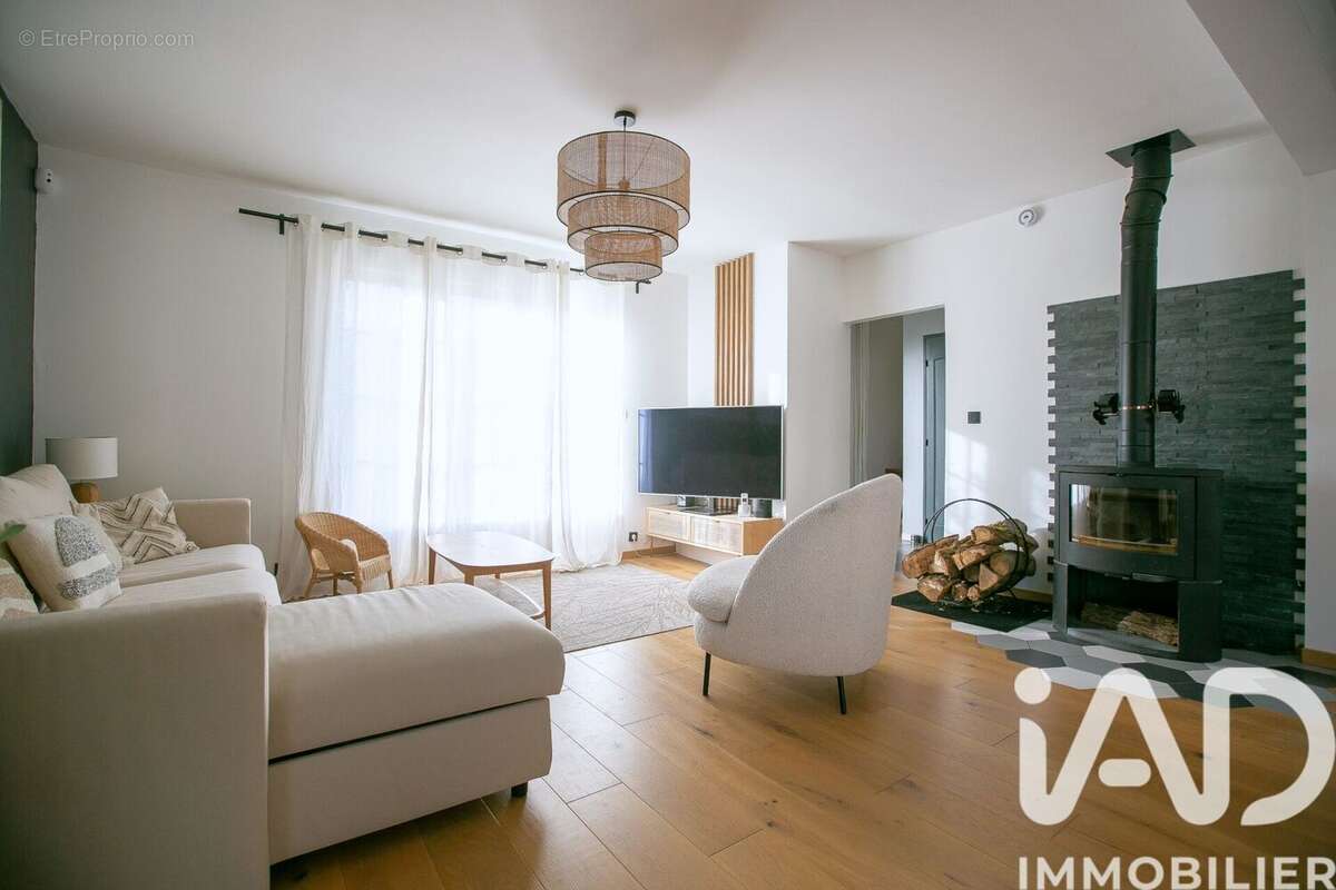 Photo 6 - Maison à LES CLAYES-SOUS-BOIS