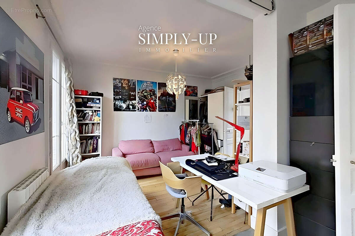 Appartement à PARIS-20E