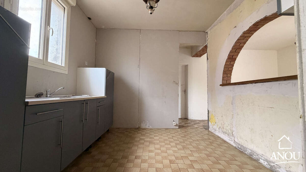 Maison à YEVRES