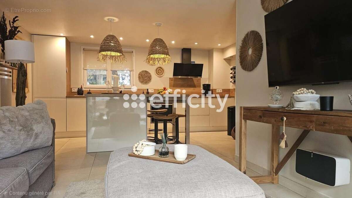 Maison à SAINT-GEORGES-D'ORQUES