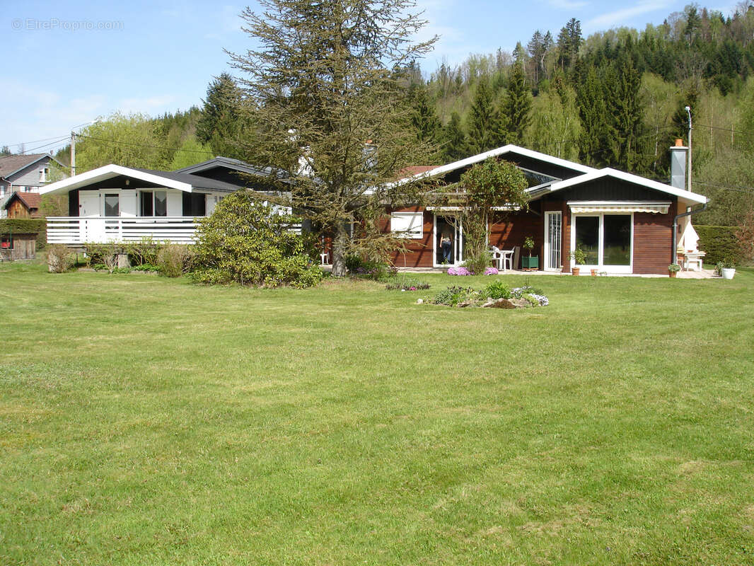 Maison à SAINT-LEONARD