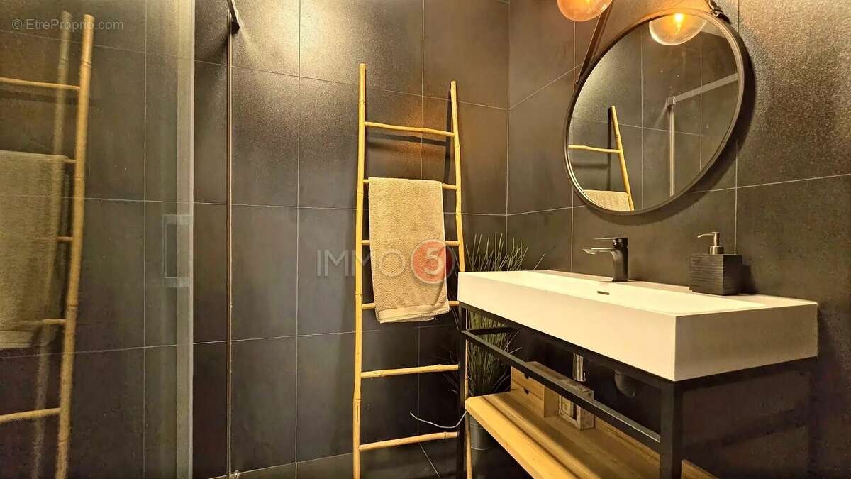 Maison à LES PAVILLONS-SOUS-BOIS