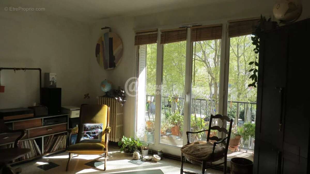 Appartement à MARSEILLE-5E