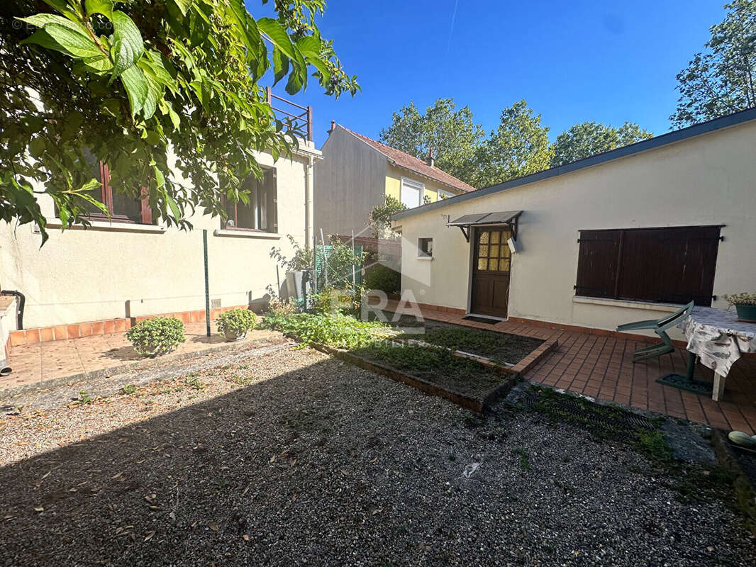 Maison à créteil - photo 3