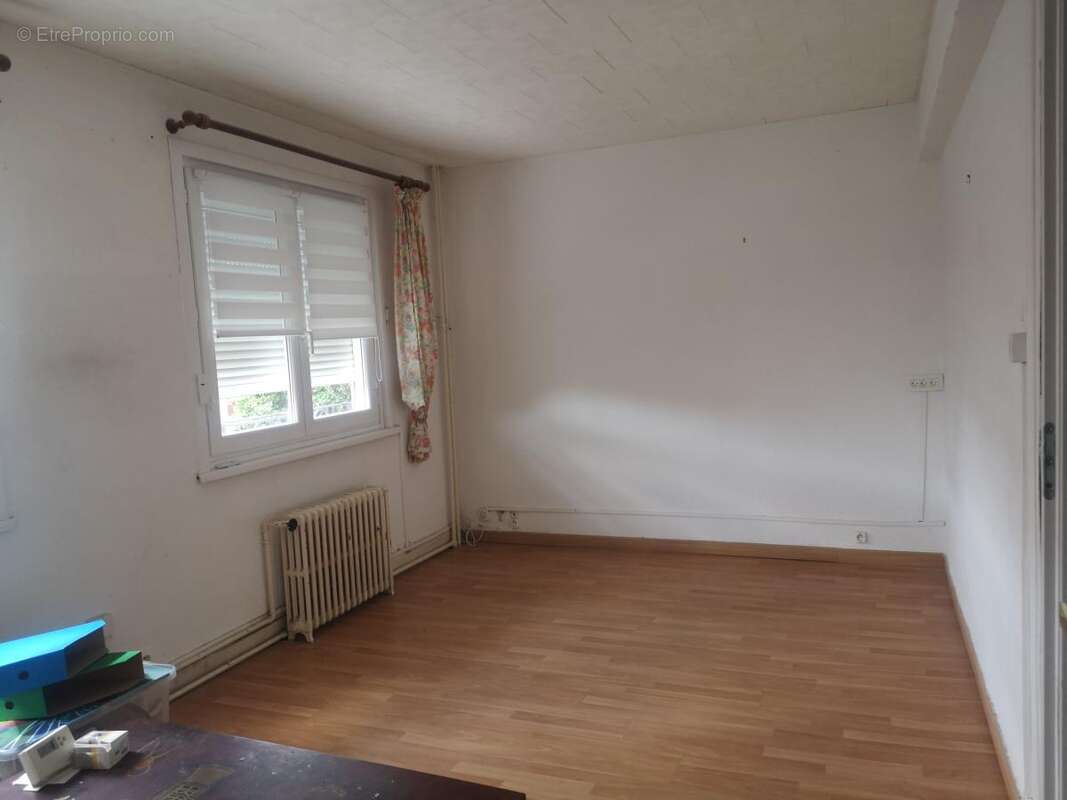 Maison 71 m² à Cambrai  - photo 7