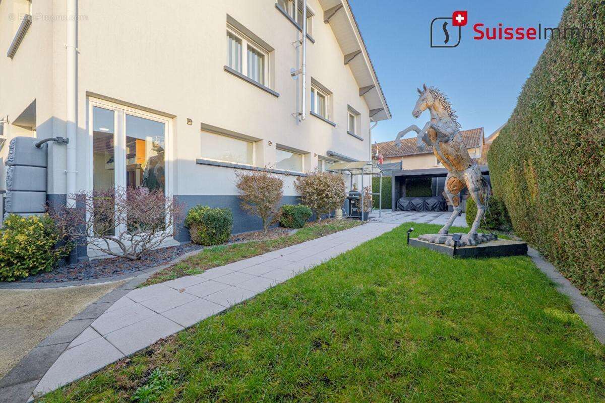 Maison à GRANDVILLARS