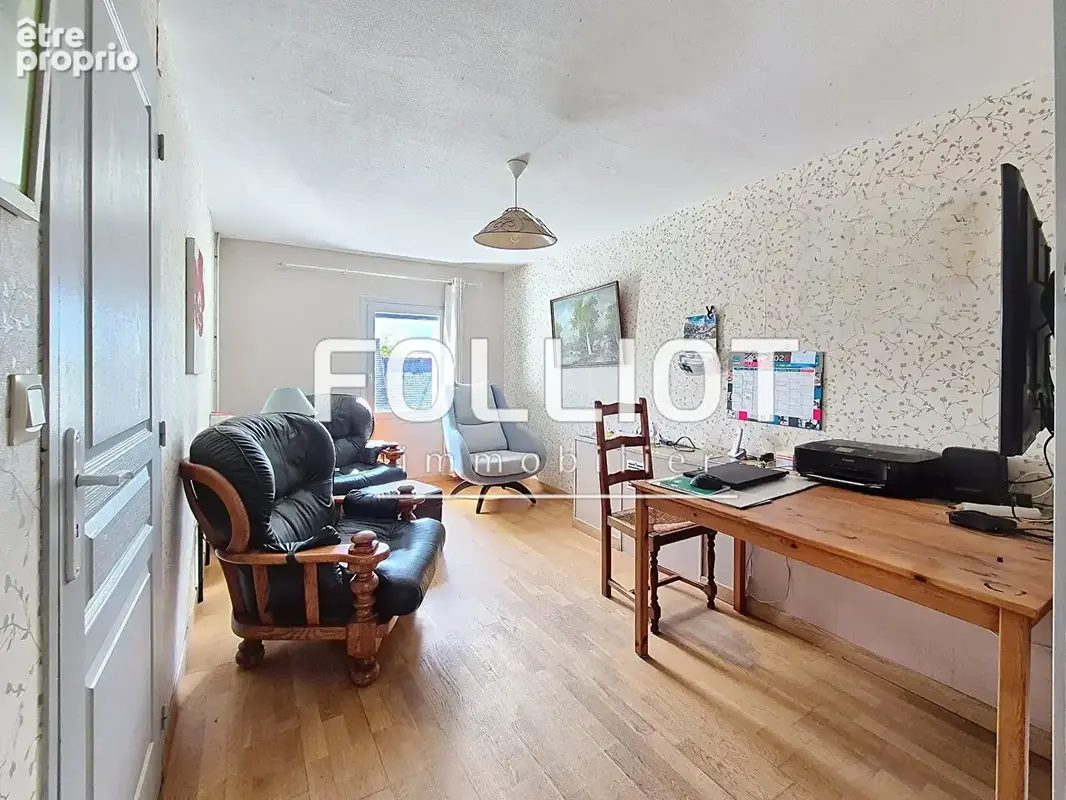 À vendre à Hudimesnil - Propriété en pierre avec gîte indépendant et près d'un hectare de terrain - photo 13
