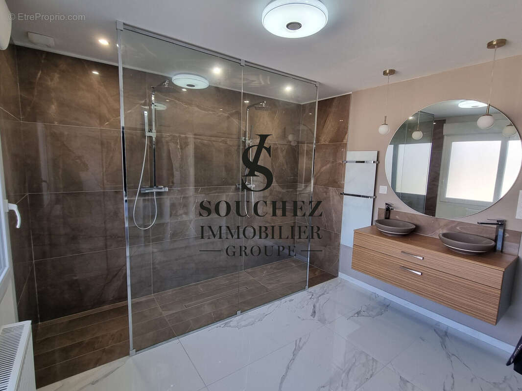 Maison à ABLAIN-SAINT-NAZAIRE