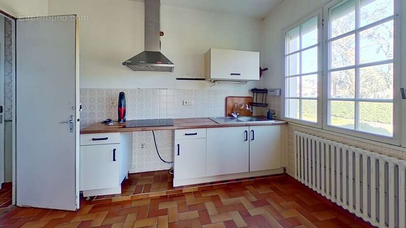 Maison à VEZIN-LE-COQUET