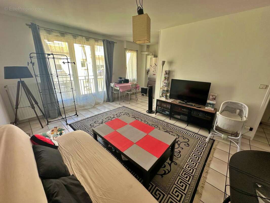 Photo 2 - Appartement à CONFLANS-SAINTE-HONORINE
