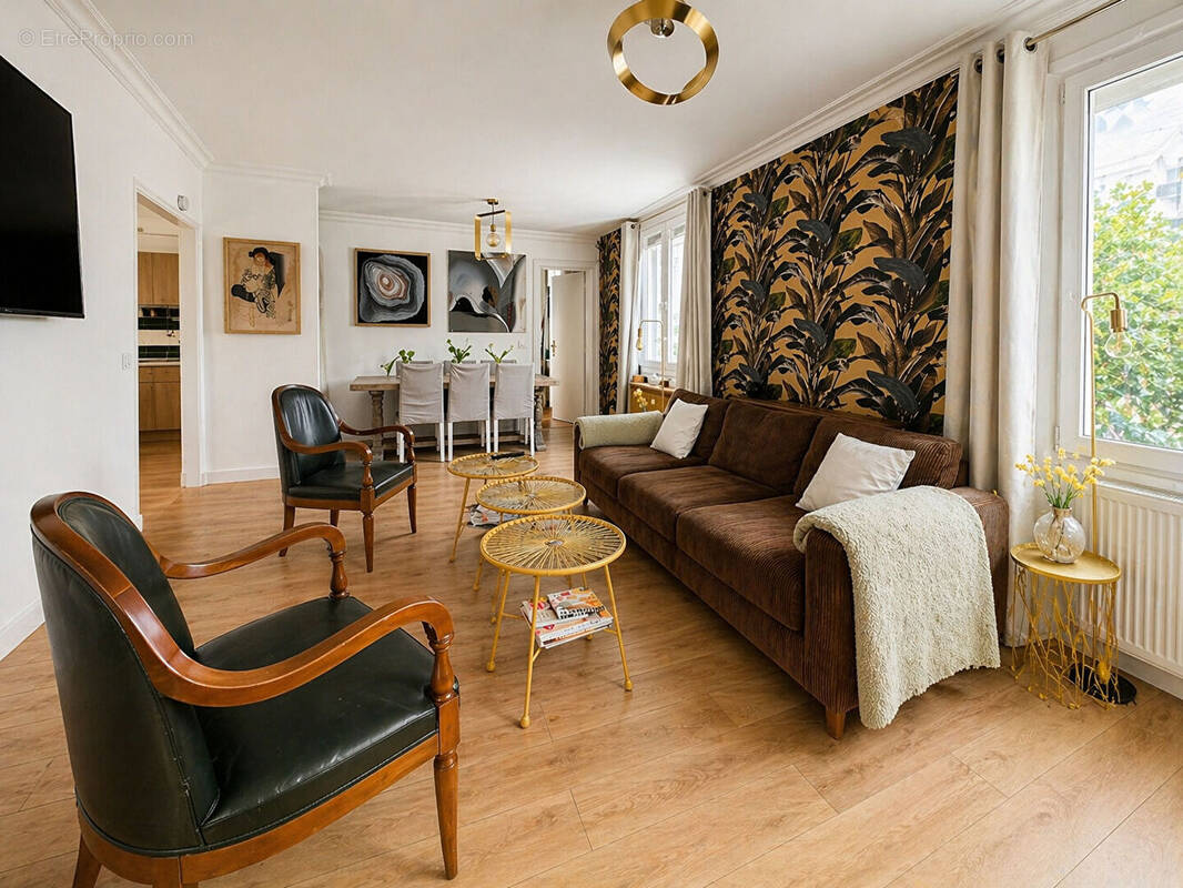 Appartement à PARIS-15E