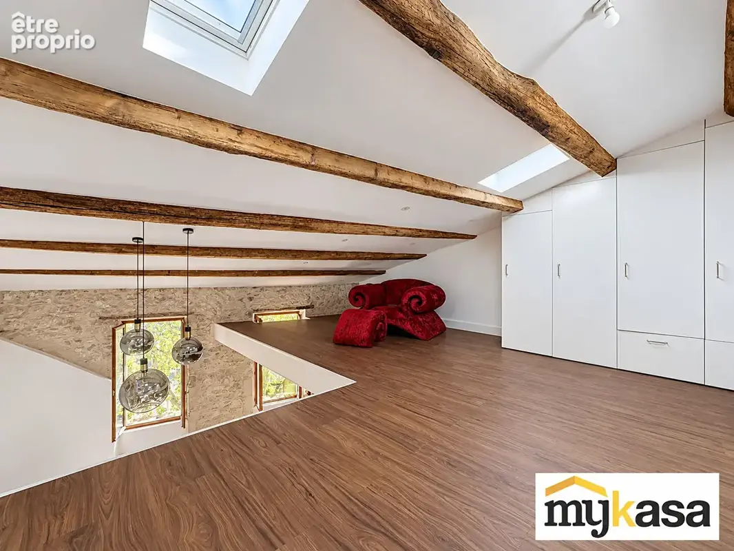 Martigues Jonquières  Appartement en duplex de 72 m²  Centre-ville - photo 6