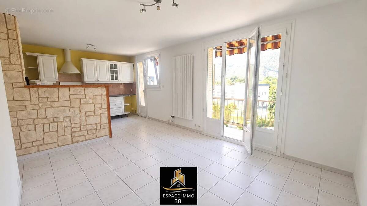 Appartement à ECHIROLLES