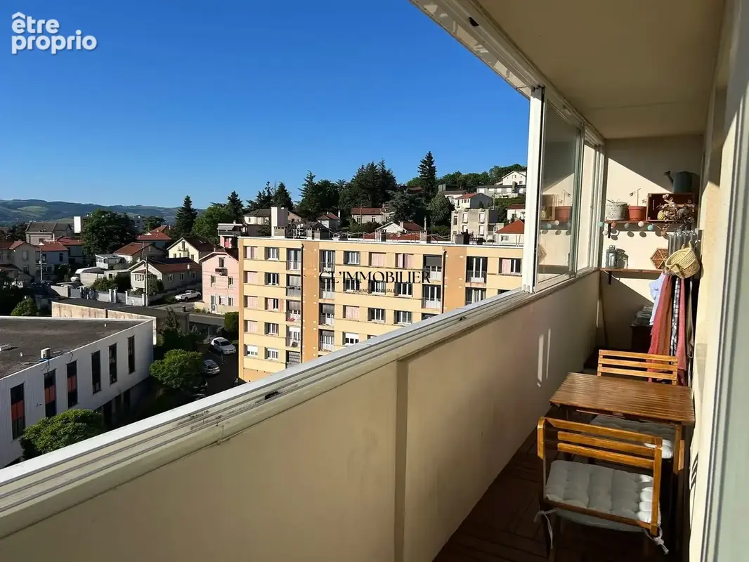 Appartement à SAINT-ETIENNE