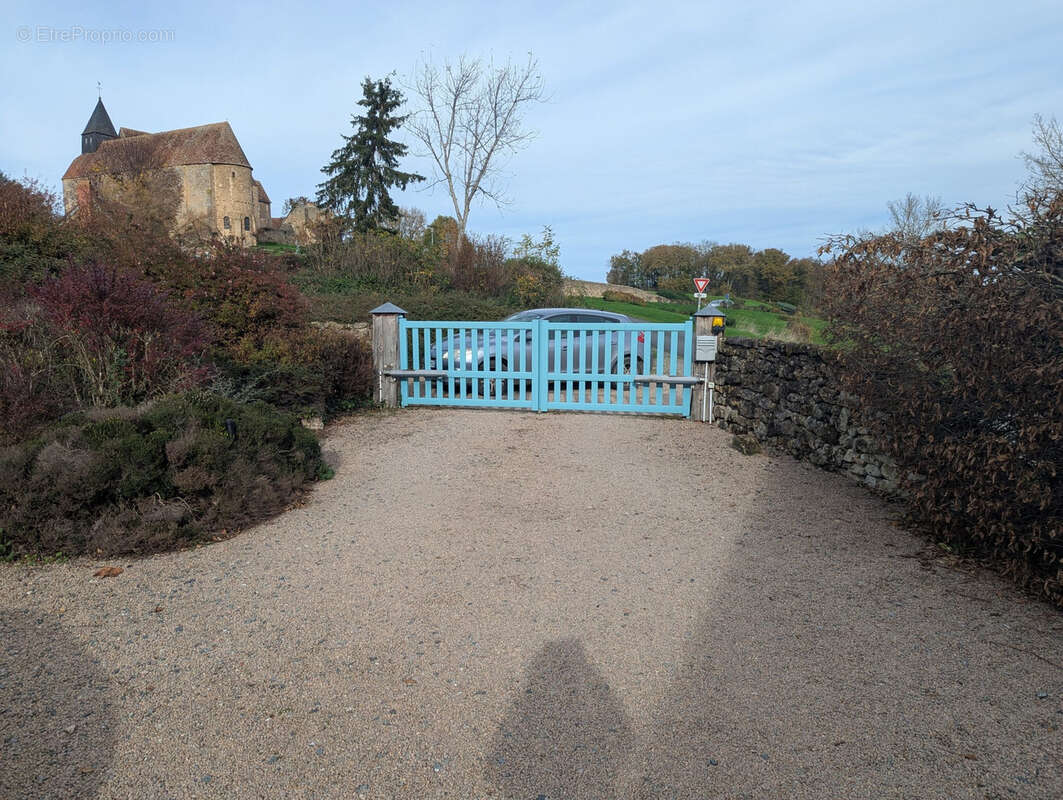Maison à LE MAGNY