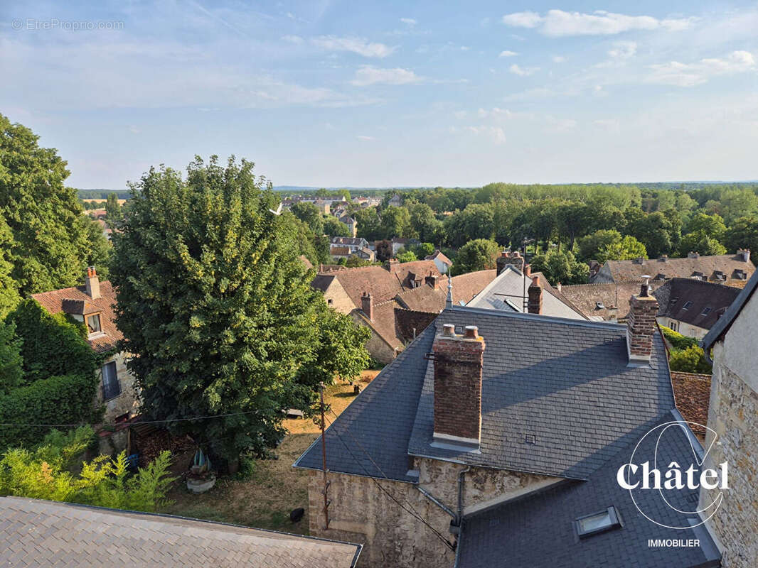Senlis - Centre-ville - Appartement T2 charme de l'ancien - cave - photo 6