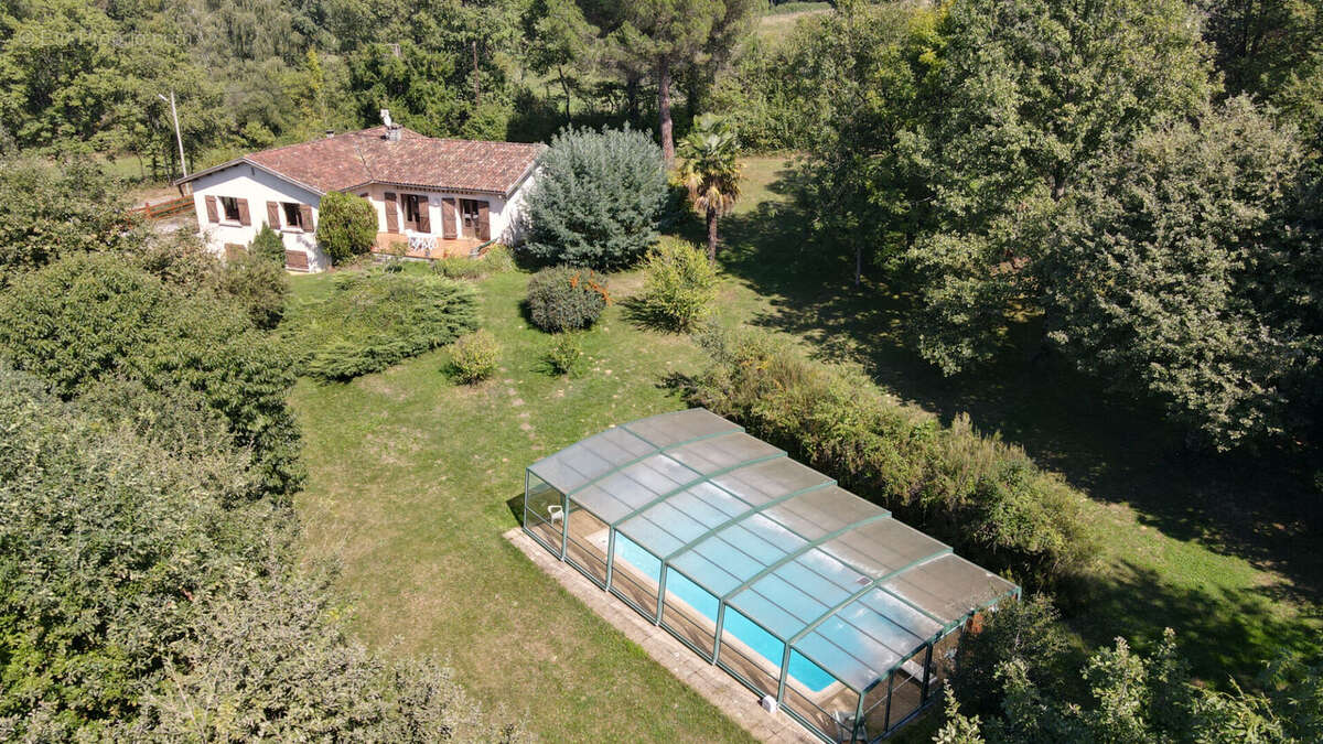 Maison à SAINT-JEAN-DE-VERGES