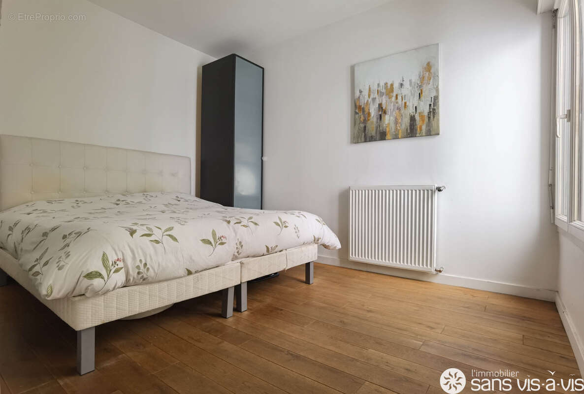 Appartement à PARIS-20E