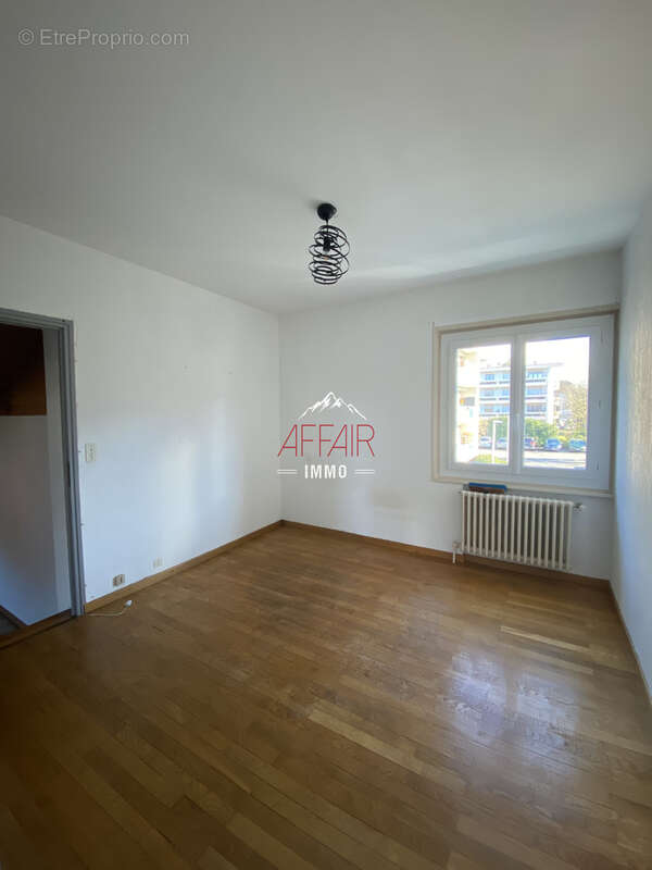 Maison t4 avec un appartement t2 proches commodités - 74240 gaillard - photo 14