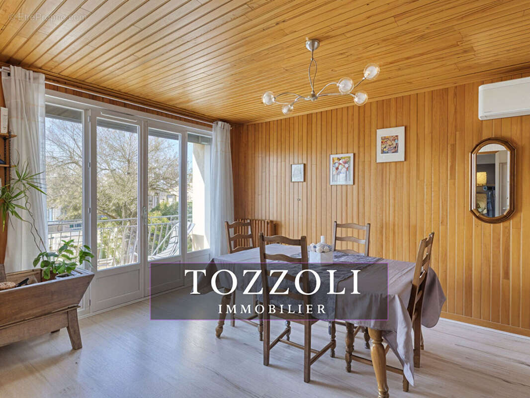 Maison à SAINT-QUENTIN-FALLAVIER