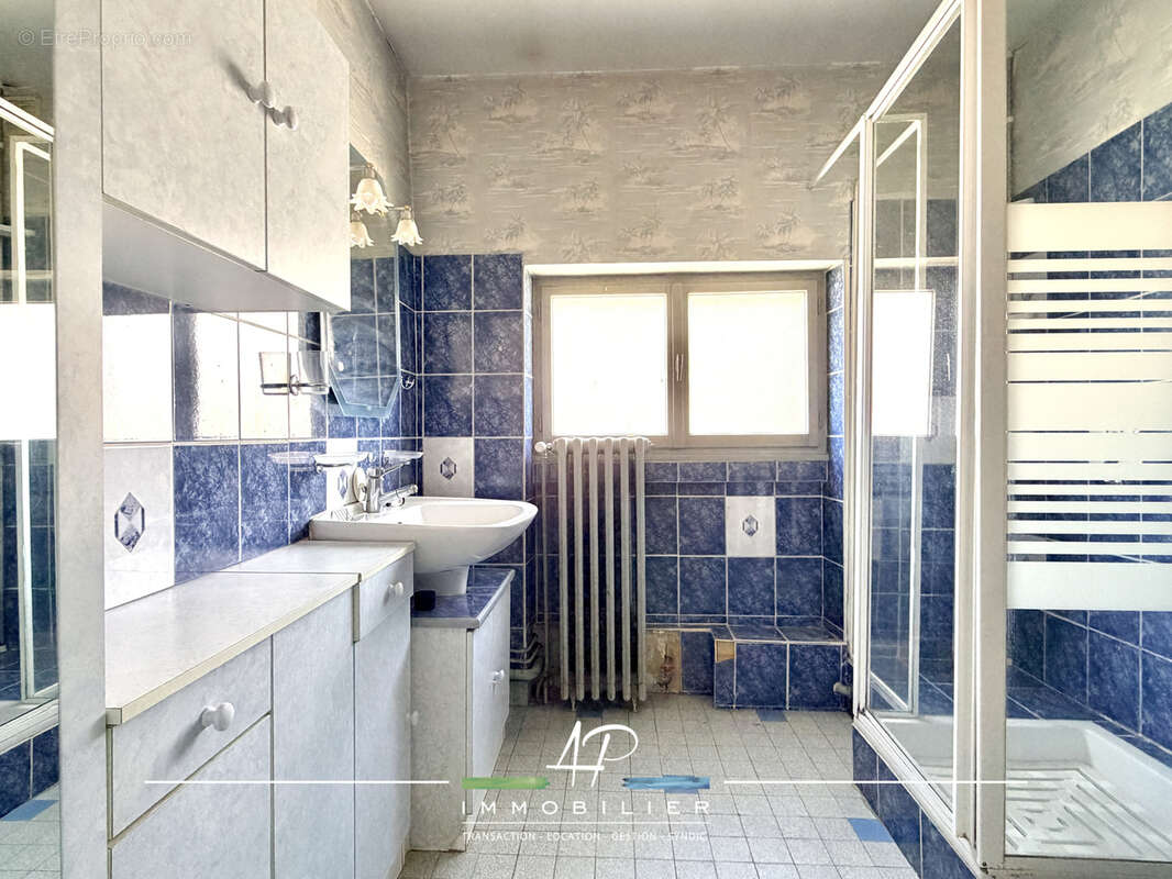 Maison à RUFFEY-LES-ECHIREY