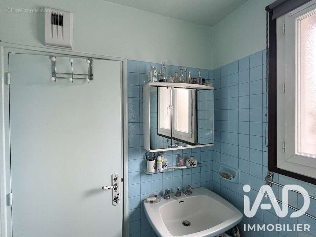 Photo 8 - Appartement à SAINT-DENIS