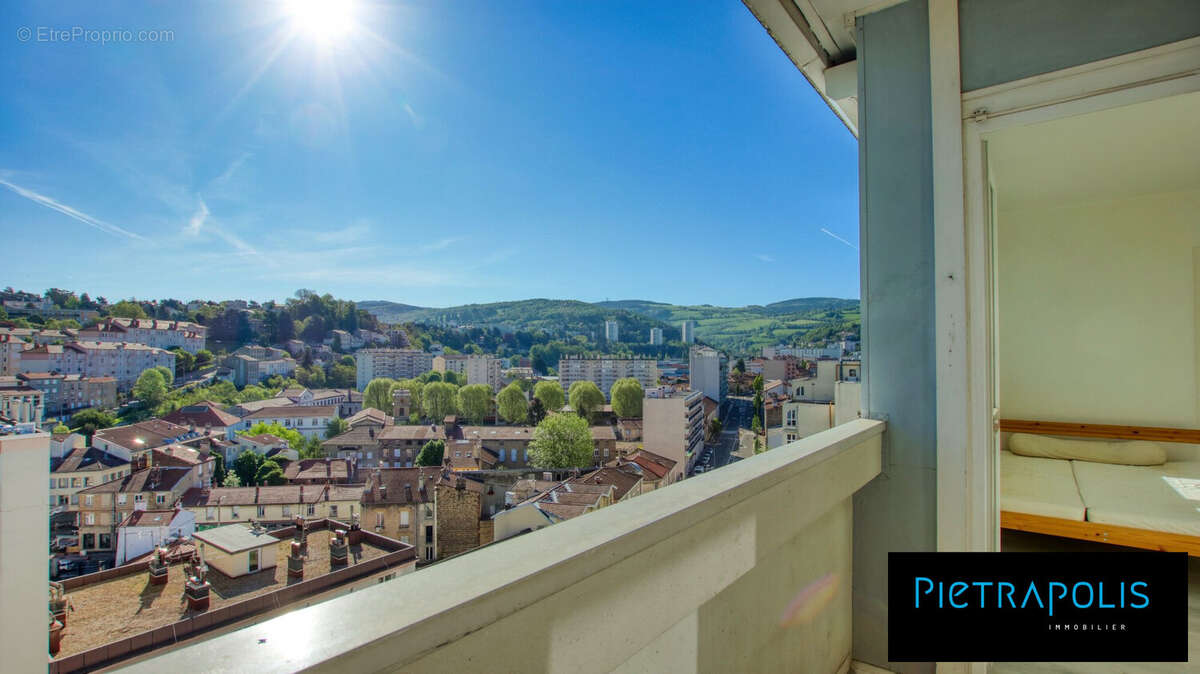 Appartement à SAINT-ETIENNE